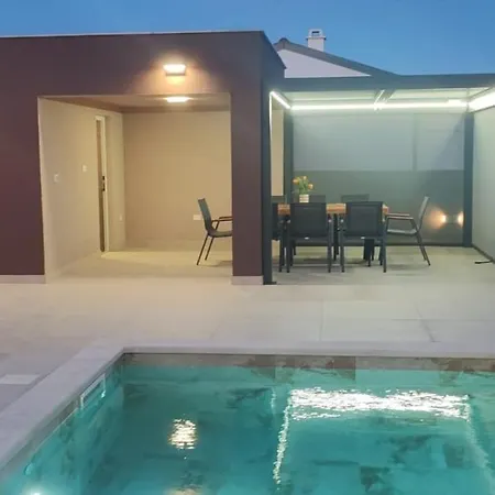 Luxury Klaudia With Private Pool Near Pula * Vodnjan