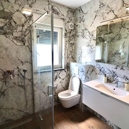 Luxury Klaudia With Private Pool Near Pula *